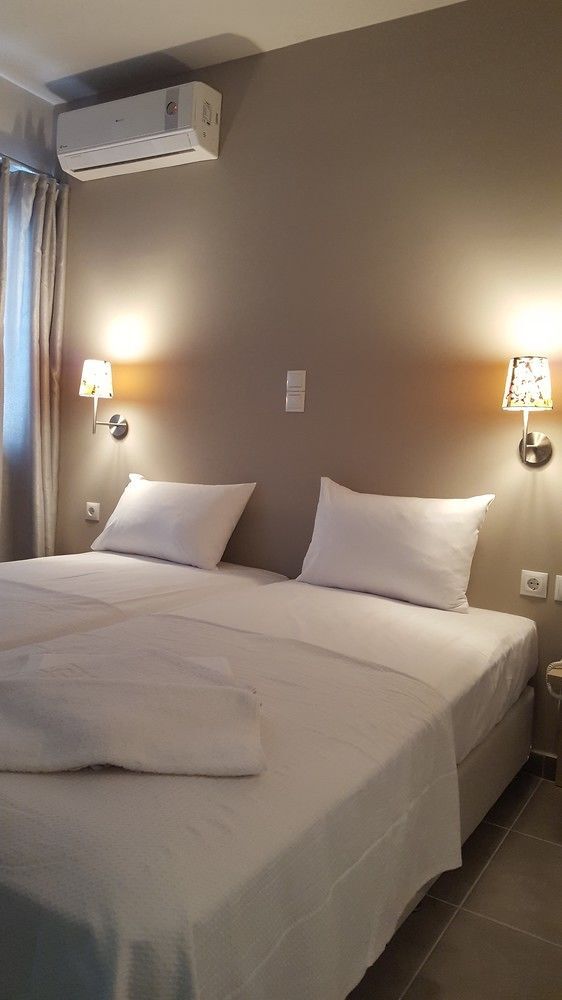 Lux Hotel بيرايوس المظهر الخارجي الصورة